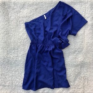 royal blue shoulder dress | d’closet